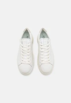ECCO Street Platform- Sneakers Laag - White 11 ECCO Street Platform- Sneakers Laag - White -Ecco dcb42df7773c41b88c2b36d4d52dce7c